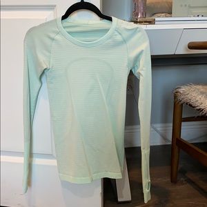 Lululemon Swiftly Tech Long Sleeve